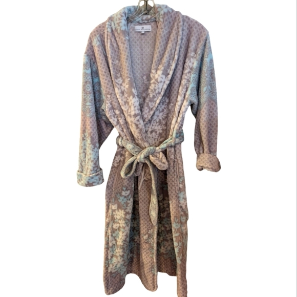 Karen Neuburger Other - Karen Neuburger Gray & Teal Fluffy Floral Wrap Robe Size Large Repaired Flaws